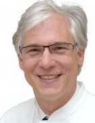 Dr. Jürgen M. Bauer Dr. Jürgen M. Bauer