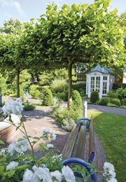 Pagode im Klinikum Garten