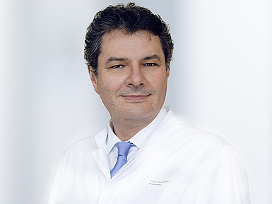 Univ.-Prof. Dr. Oliver Dewald