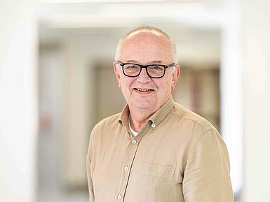 Dr. med. Reinhard Kolb