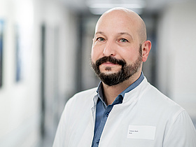 Dr. med. Volkert Reiß Dr. Volkert Reiß