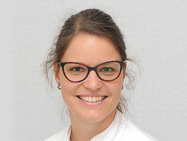 Elena Schneider
